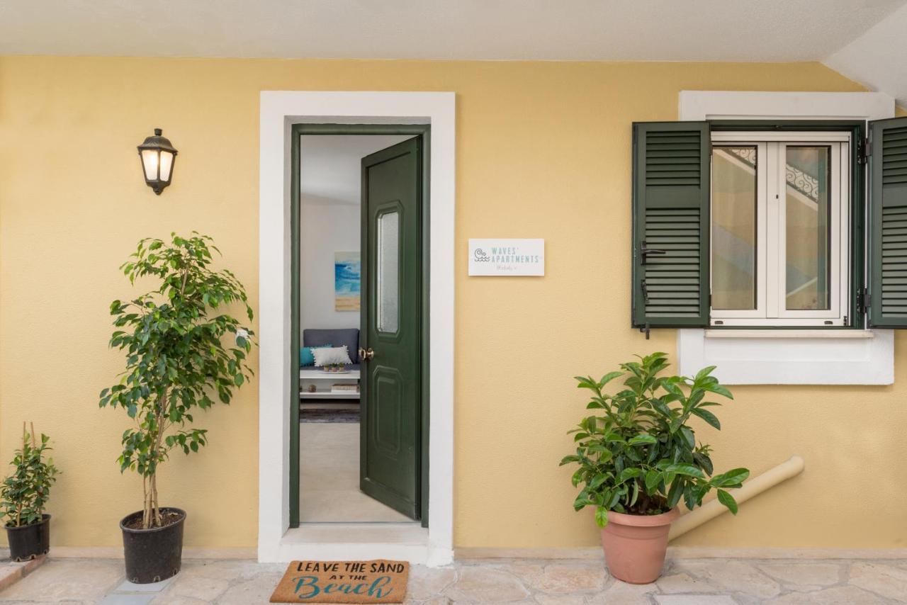 Waves Apartments Melody Glyfada エクステリア 写真